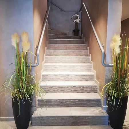 New, Modern Apt, Near With Ac, Terrace & Parking Daire