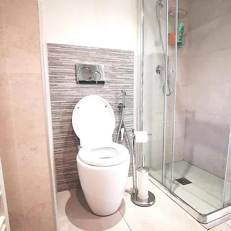 New, Modern Apt, Near With Ac, Terrace & Parking Daire Roquebrune-Cap-Martin